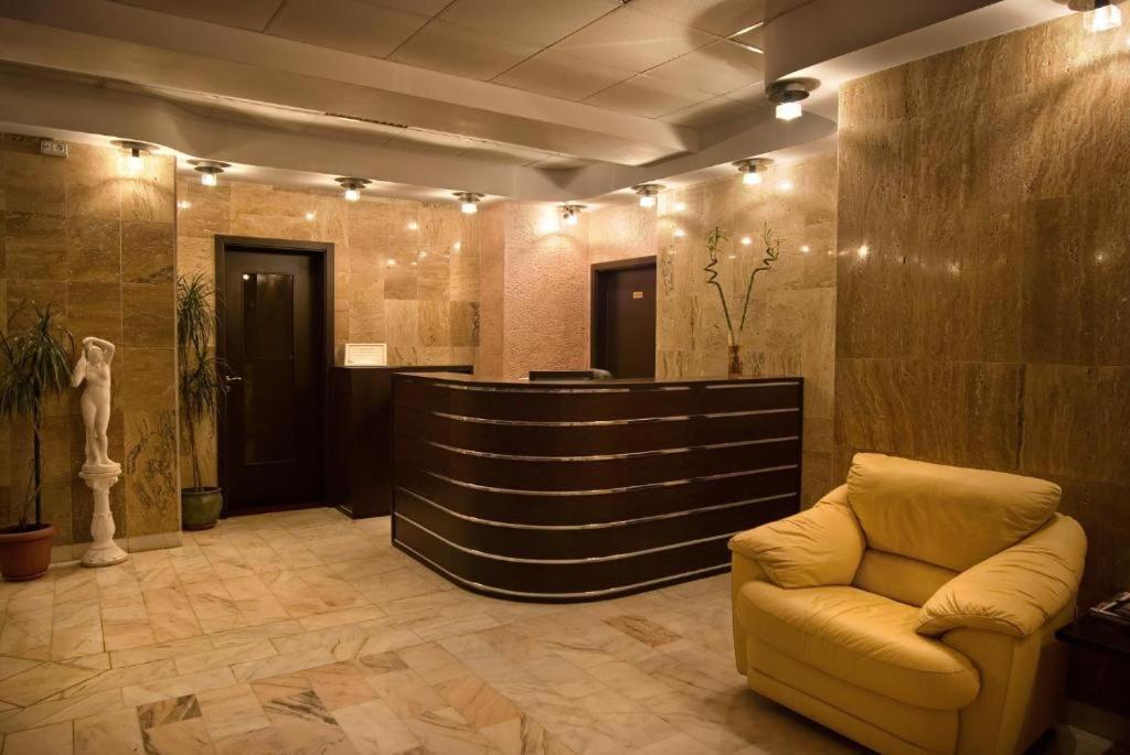 Hotel Decentria Timişoara Exteriör bild